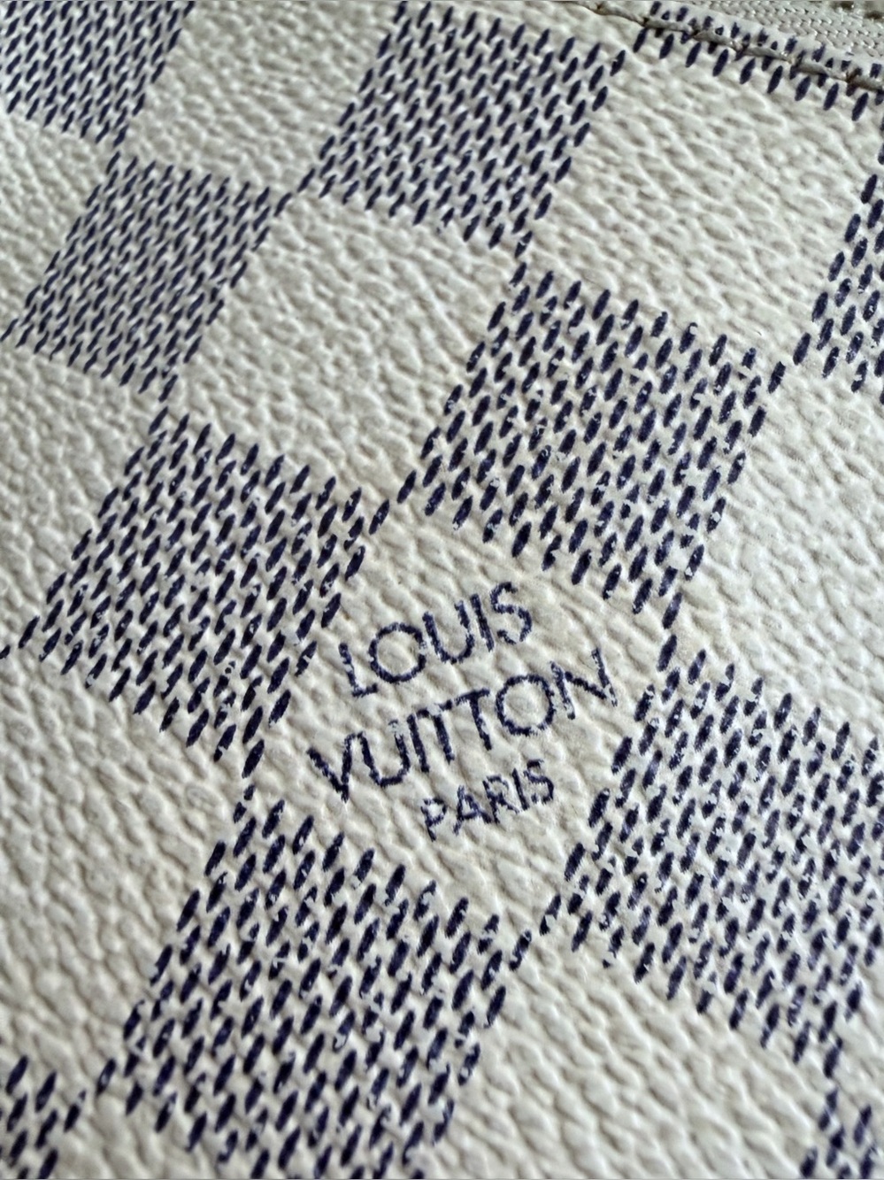 Authentic Louis Vuitton Damier Azur Pochette Accessory Pouch - Picture 8 of 11